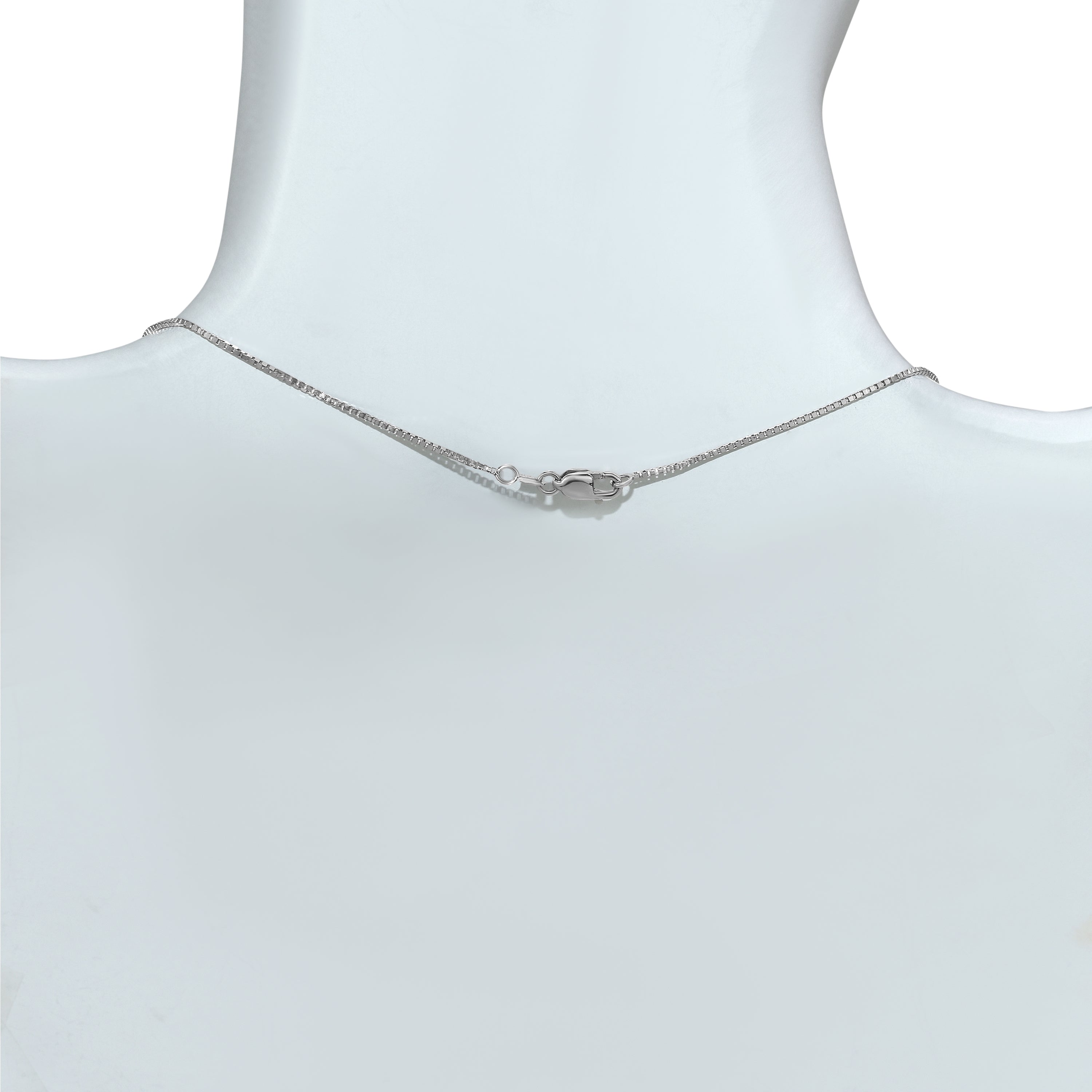 18k White Gold Shades of Green Garnet Heart Pendant Necklace