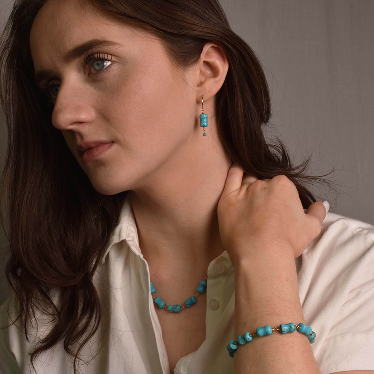 14k Turquoise Dog Bone Bracelet 7.75/8"