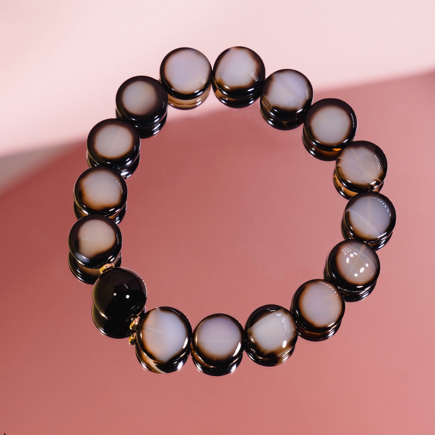 14k Black Agate Coin Stretch Bracelet 7.5"
