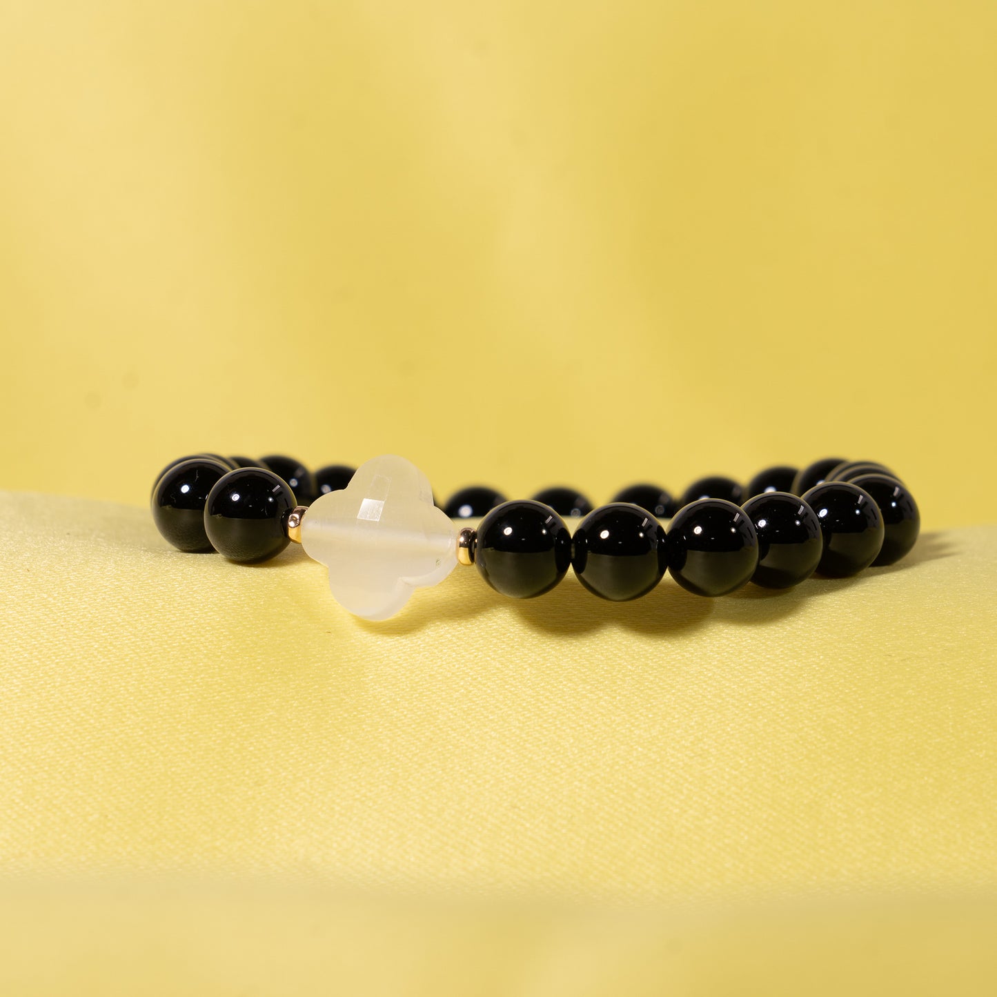 14k Gemstones Four Leaf Clover Stretch Bracelet