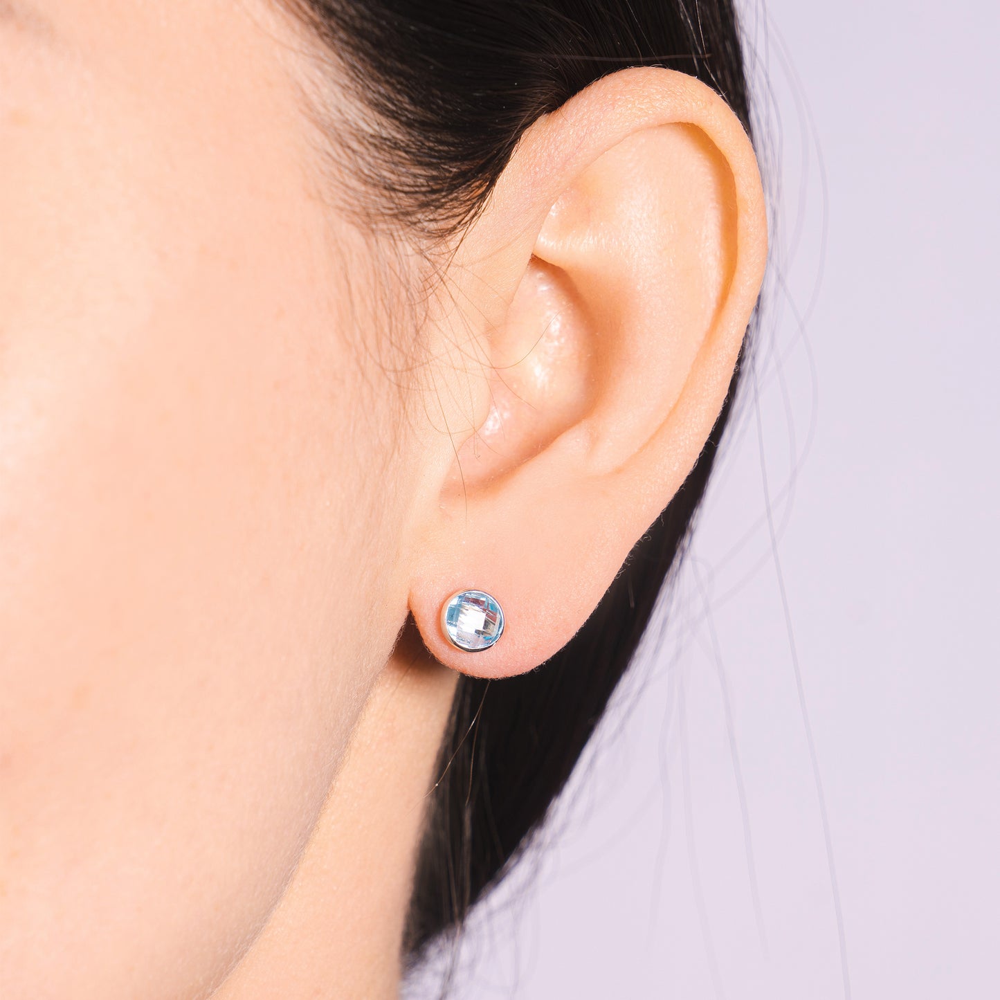 14k White Gold Blue Topaz Round Bezel Stud Earring