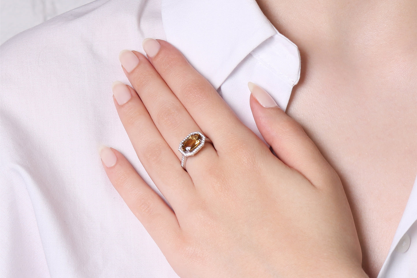 14k Oval Champagne Quartz Diamond Ring