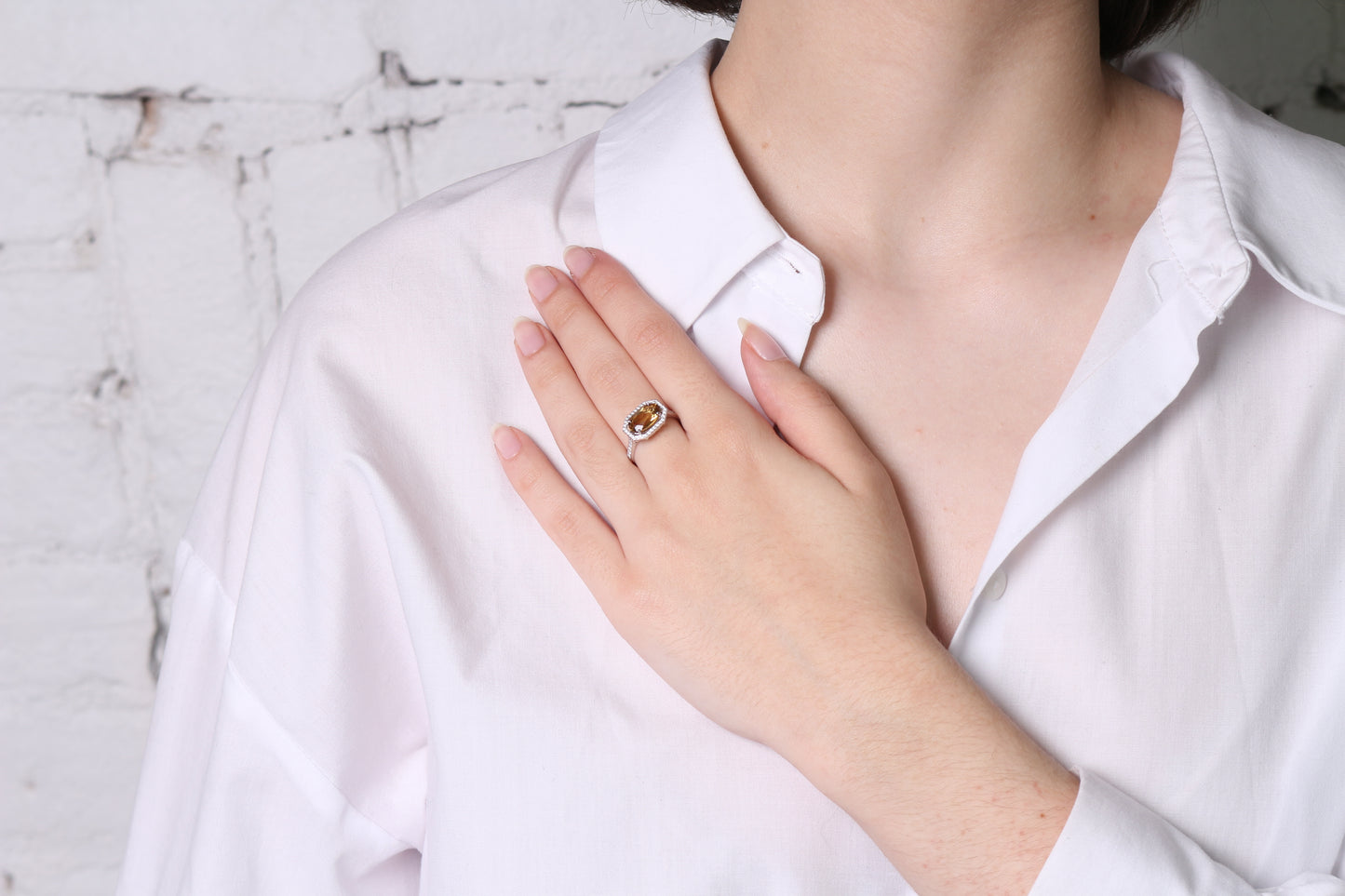 14k Oval Champagne Quartz Diamond Ring