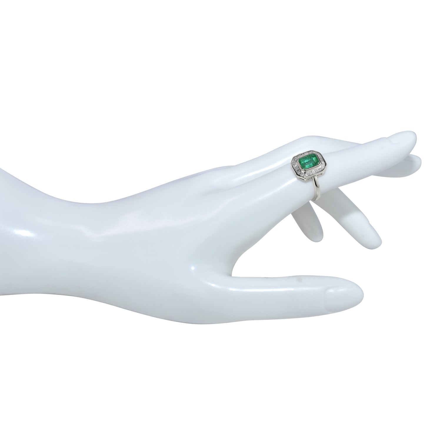 14k White Gold Emerald Rectangle Diamond Ring