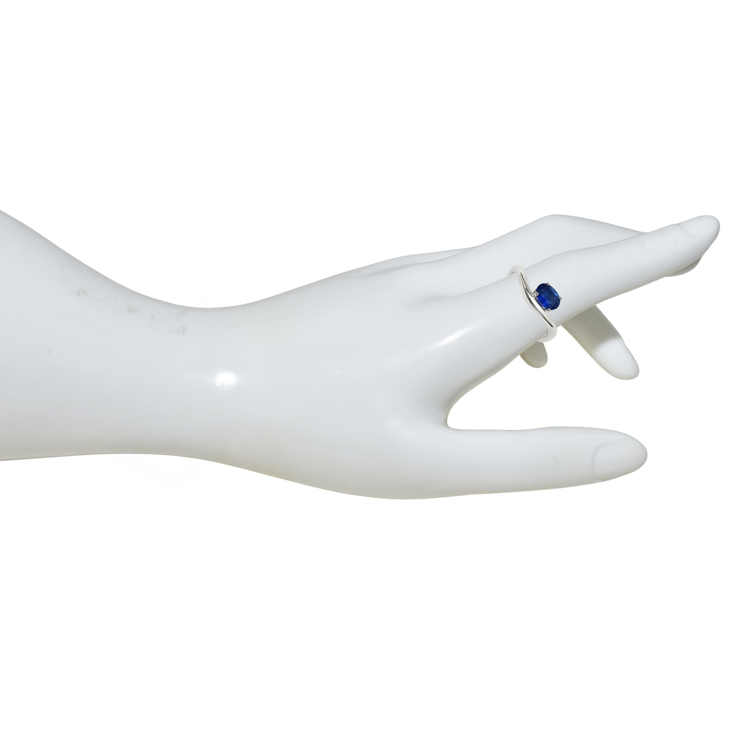 14k White Gold Sapphire Oval Cut Ring