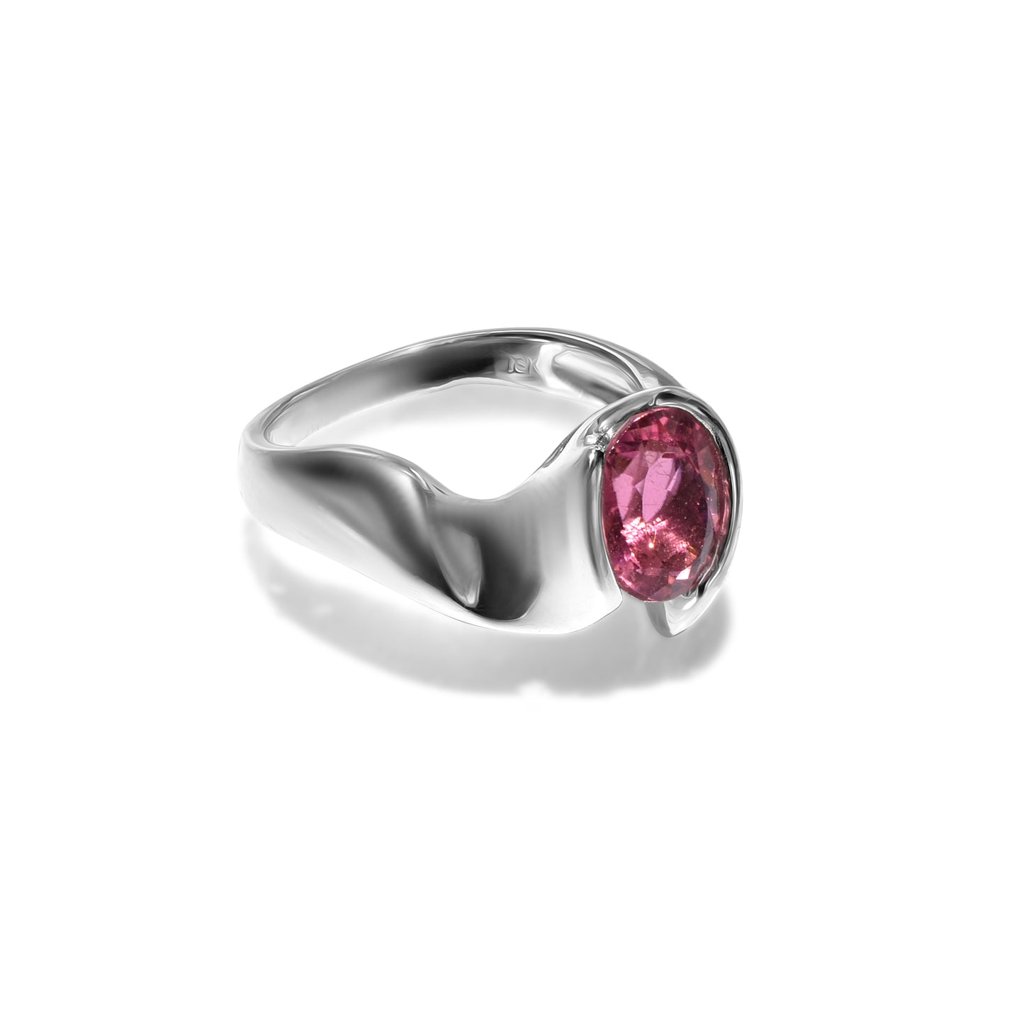 18k White Gold Tourmaline Oval Ring