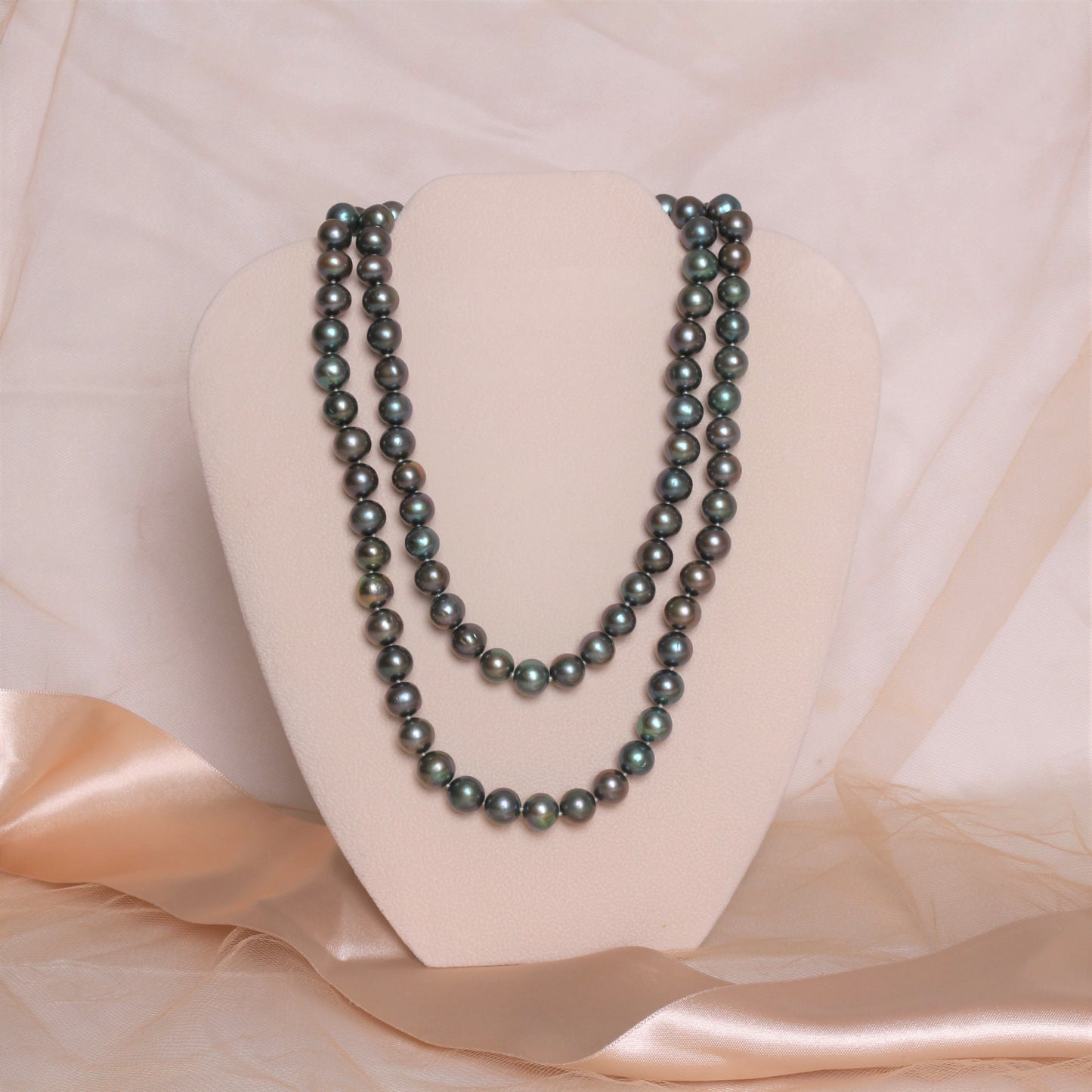 Sterling Silver Peacock Pearl Freshwater Bean Clasp Necklace 38"