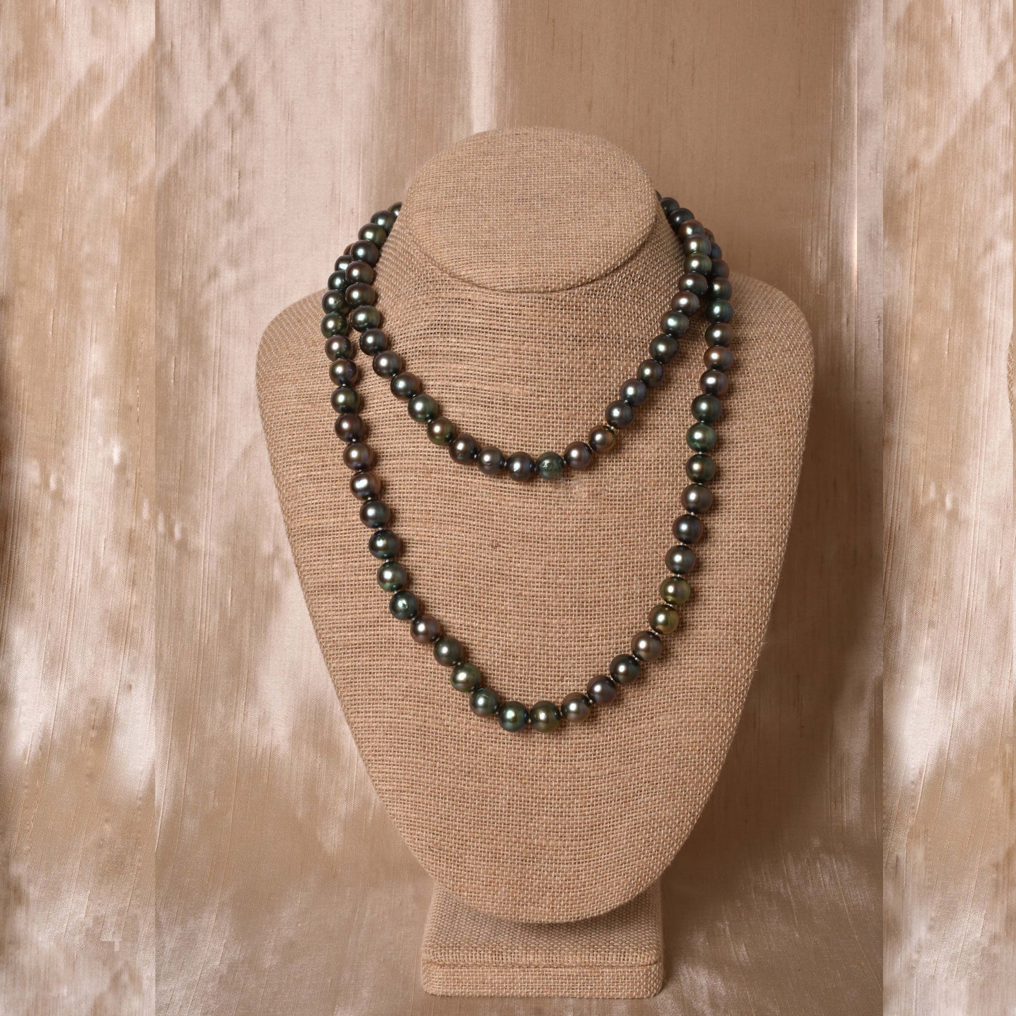 Sterling Silver Peacock Pearl Freshwater Bean Clasp Necklace 38"