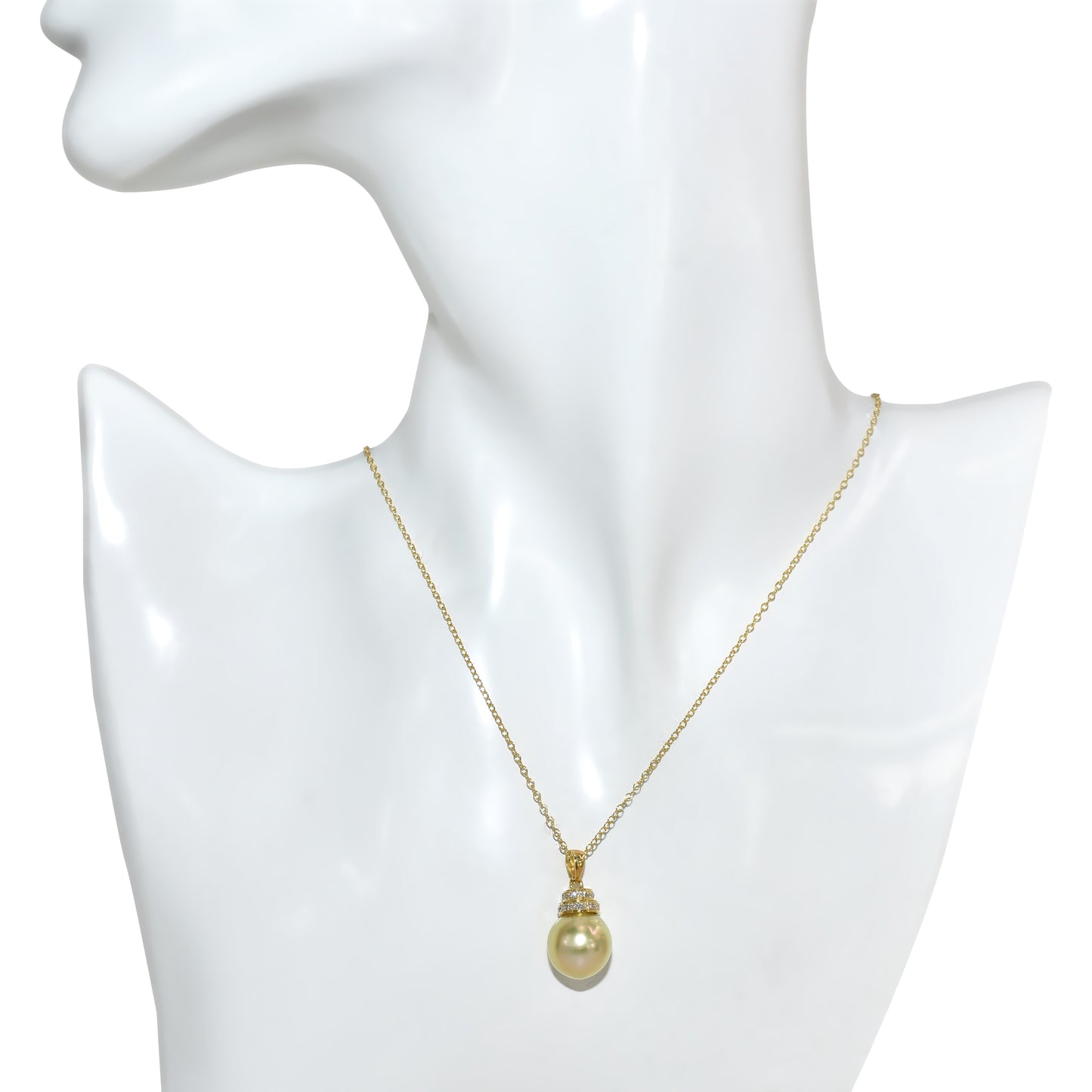 18k Golden SSP Diamond Pendant Necklace