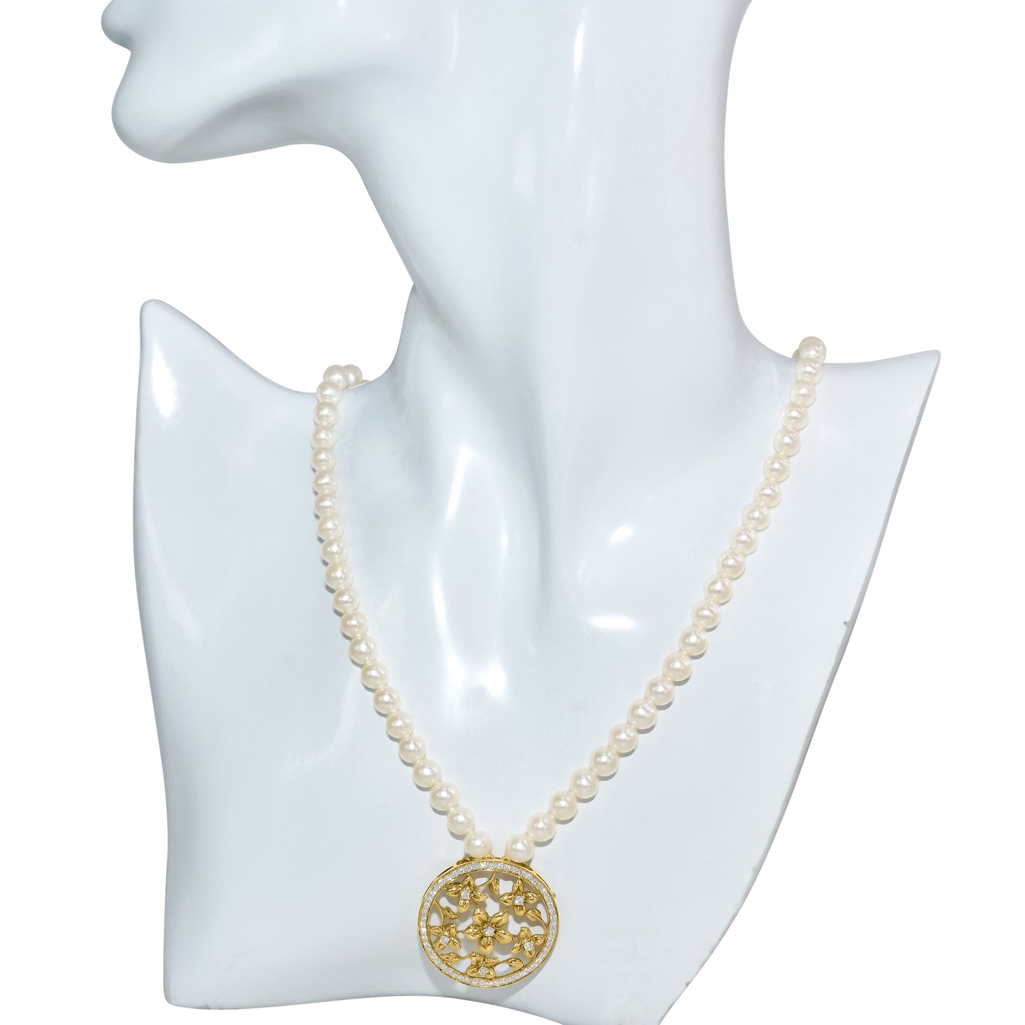 18k White Pearl Diamond Pendant Necklace
