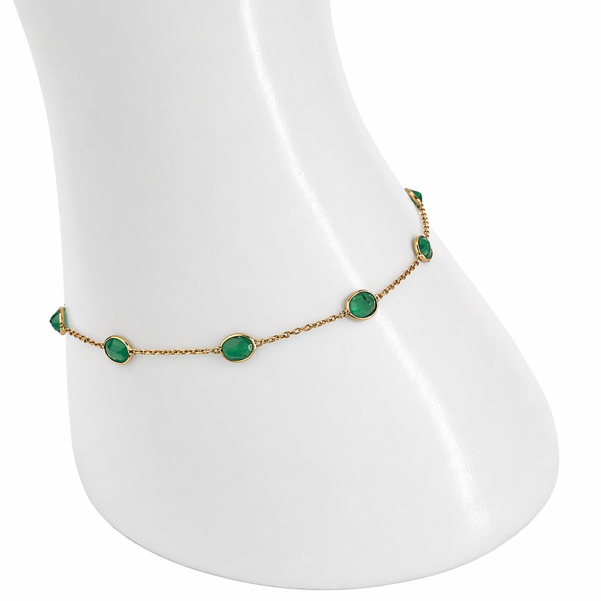 18k Emerald Oval Stones Bezel Bracelet