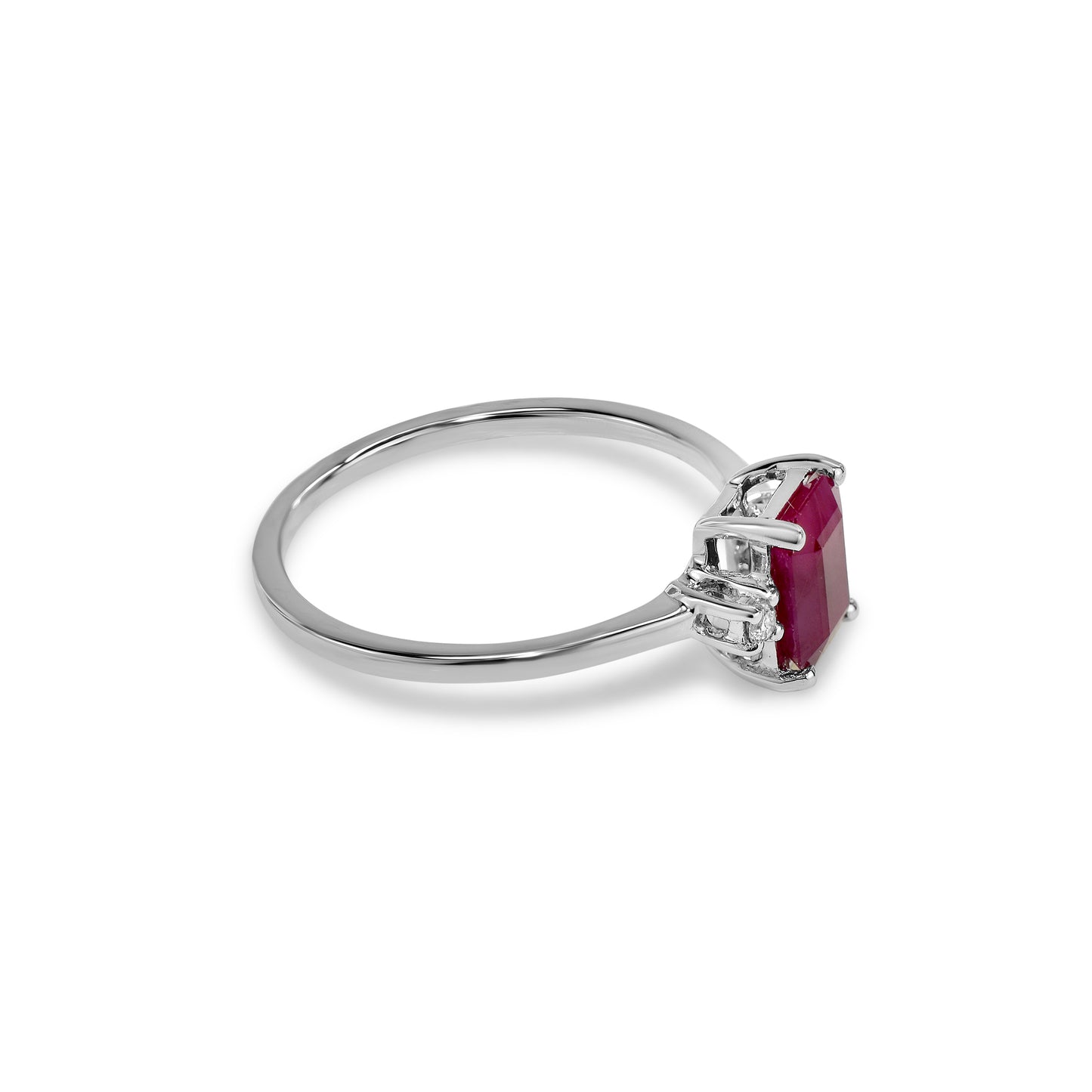 18k White Gold Ruby Emerald Cut Diamond Ring