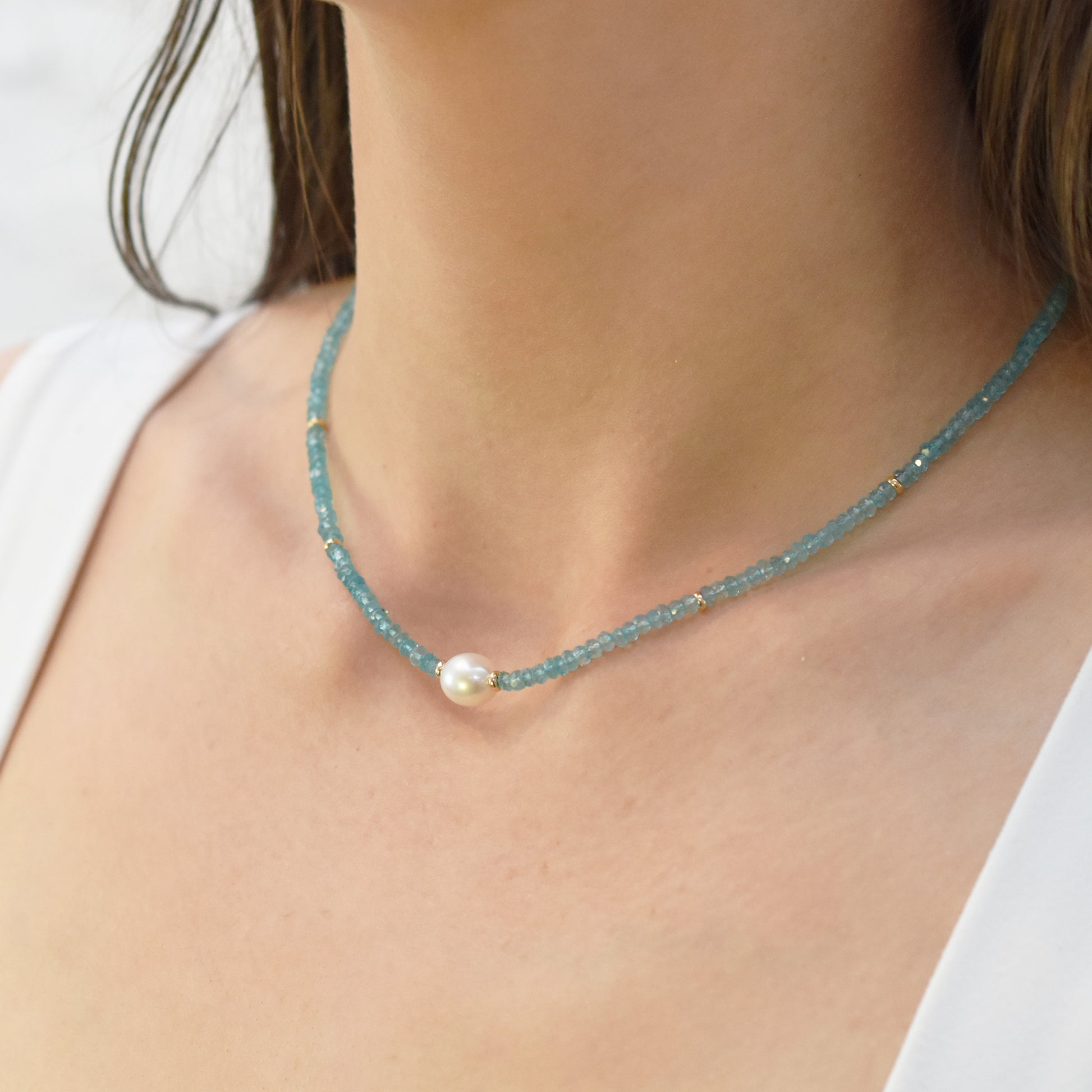 14k Gemstone Freshwater Pearl Center Necklace 17" Apatite & White Pearl