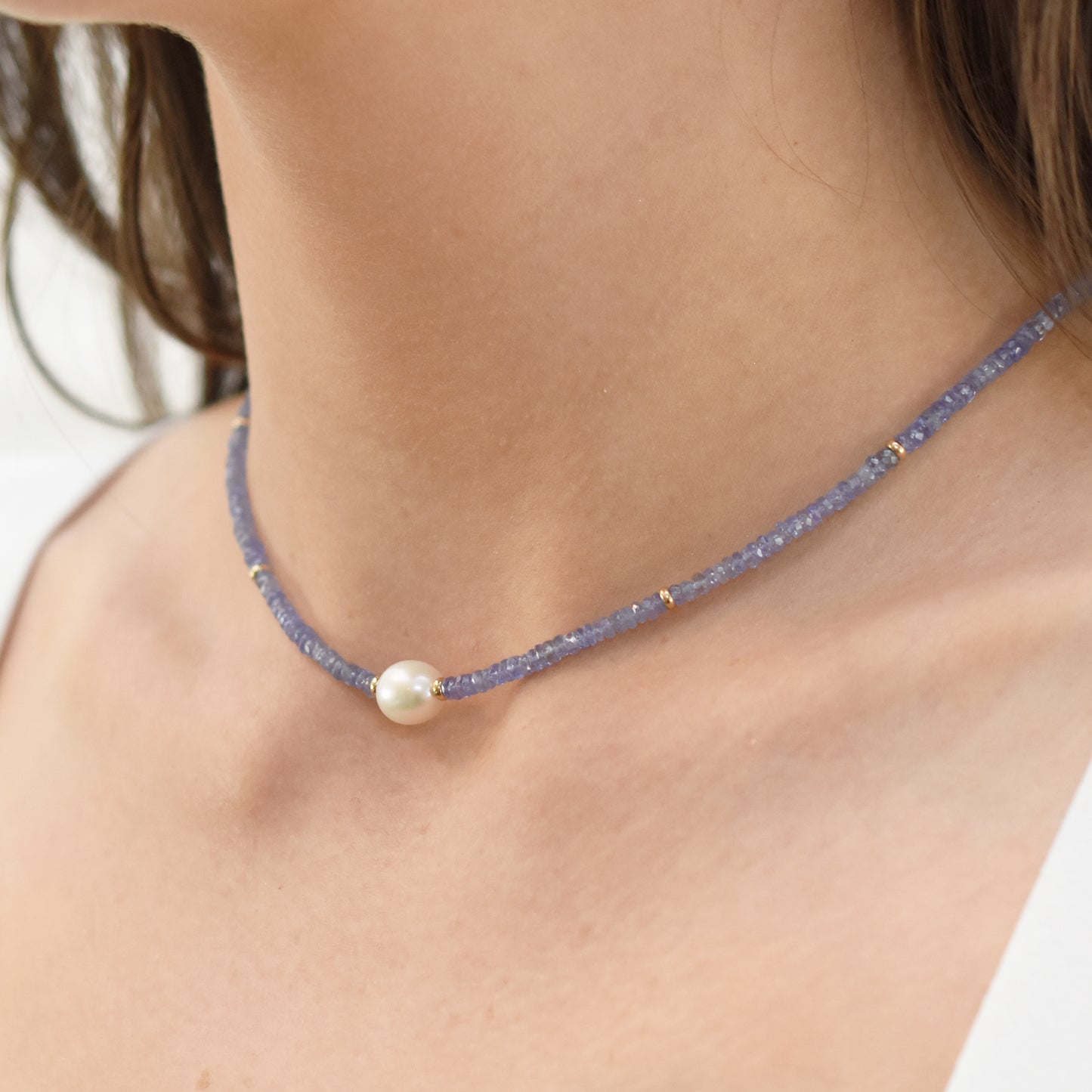 14k Gemstone Freshwater Pearl Center Necklace 17" Tanzanite & White Pearl