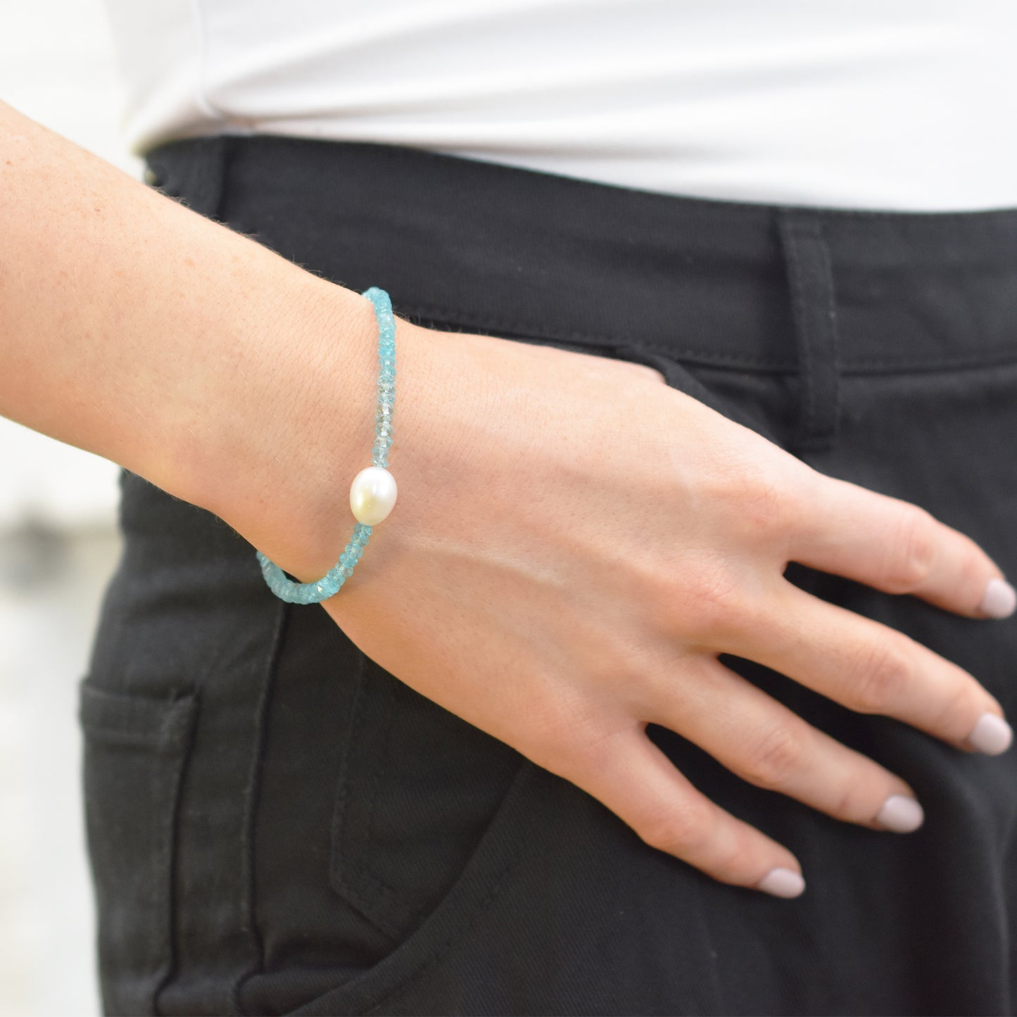 14k Gemstones with White Freshwater Pearl Bracelet