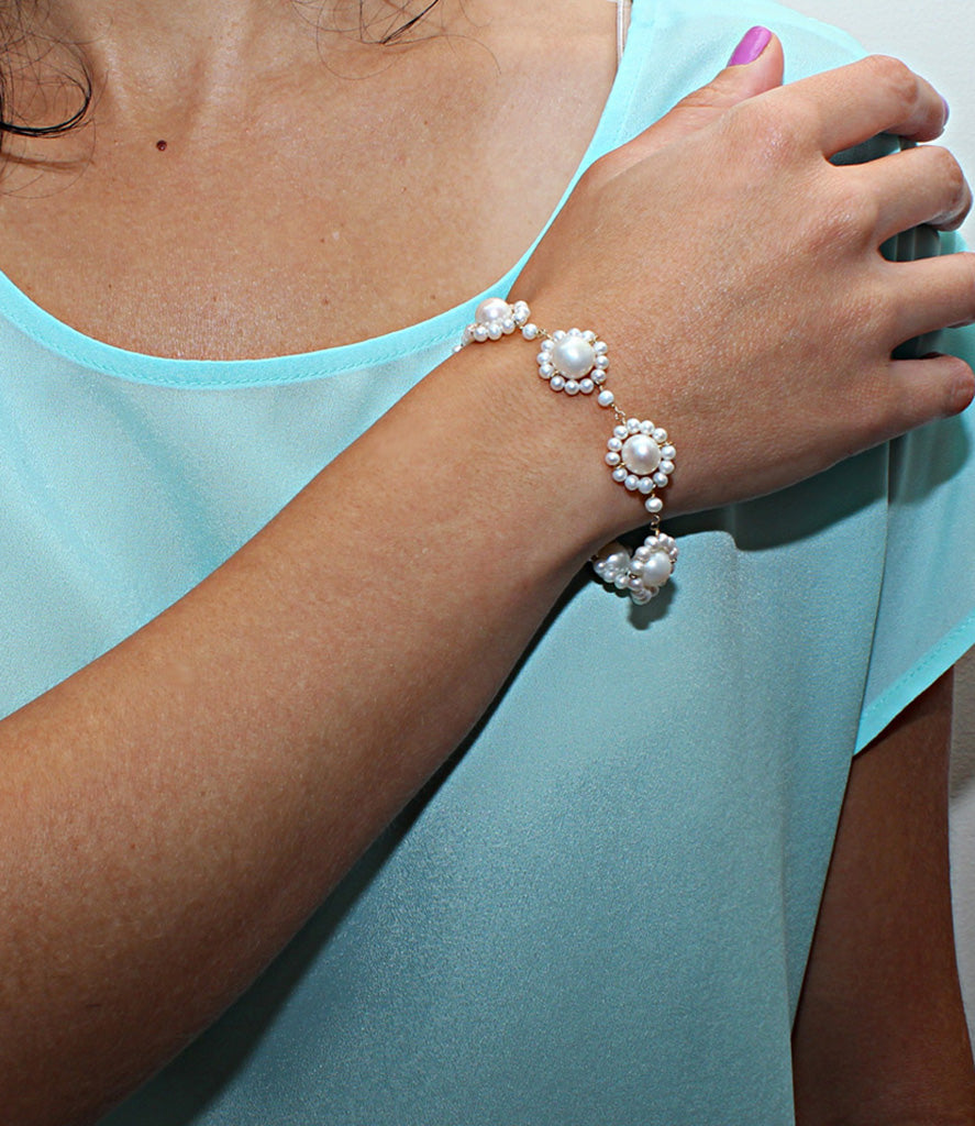 14k White Freshwater Pearl Bracelet 8"