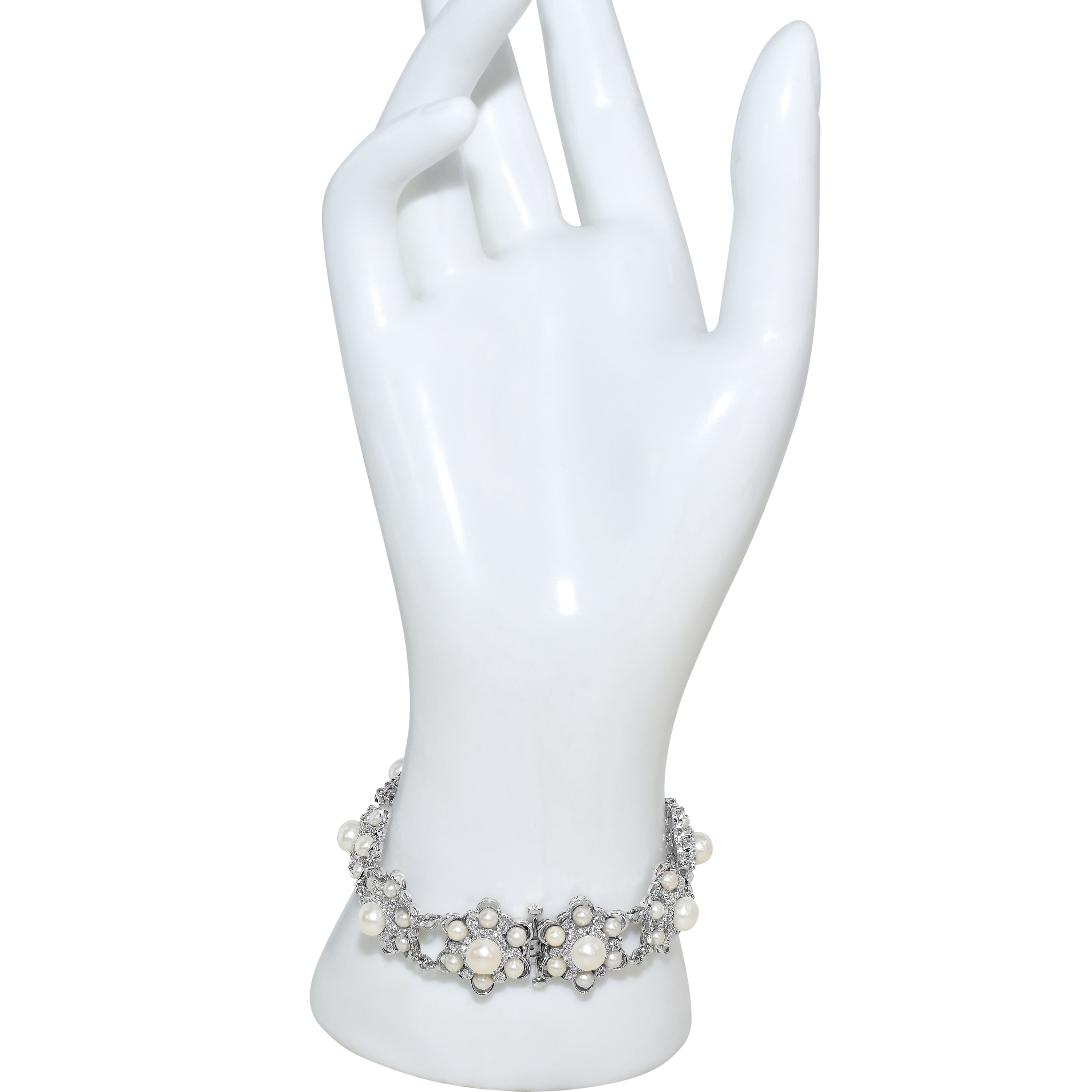 14k White Gold Pearl Diamond Bracelet