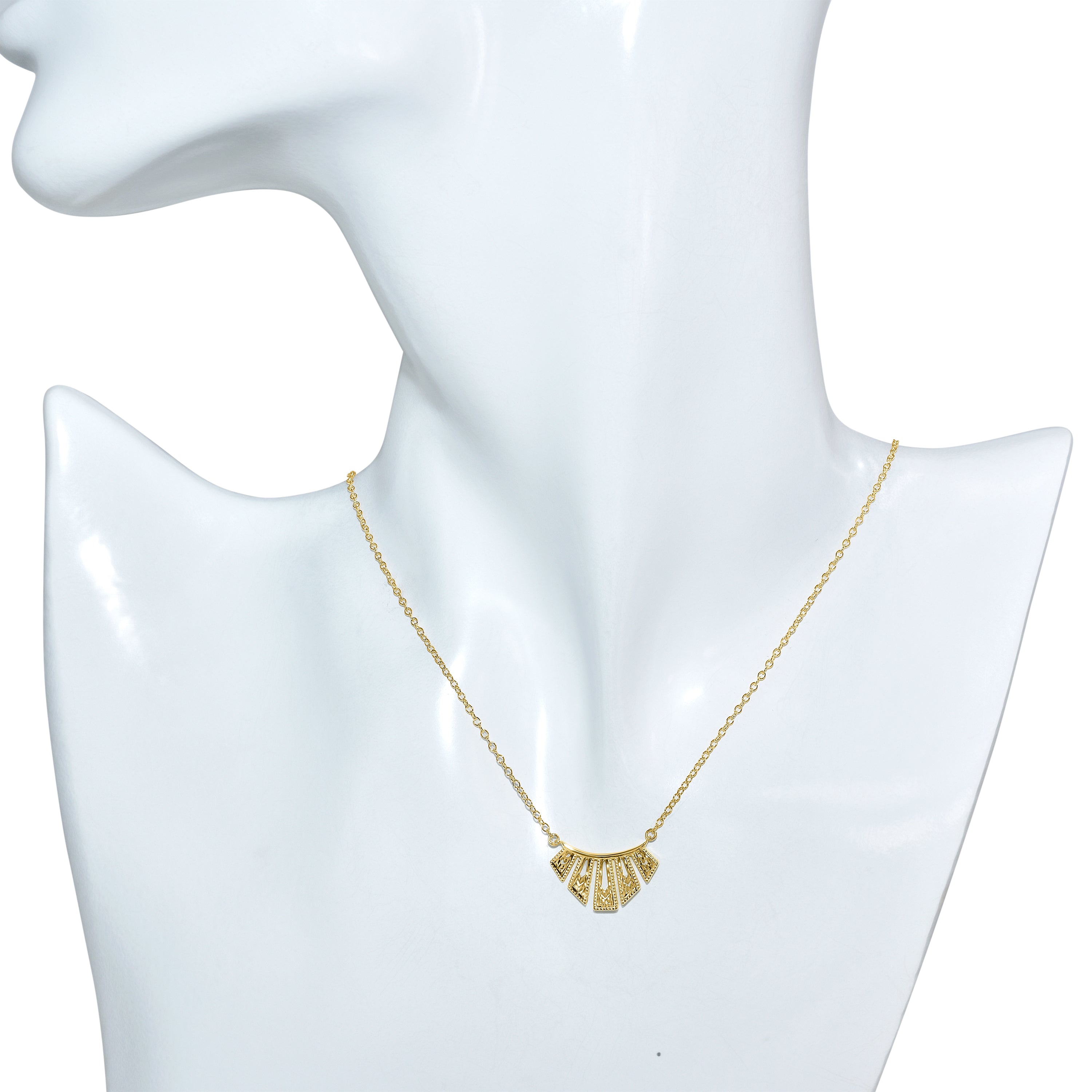 Séchic 14k Fan Shape Pendant Necklace