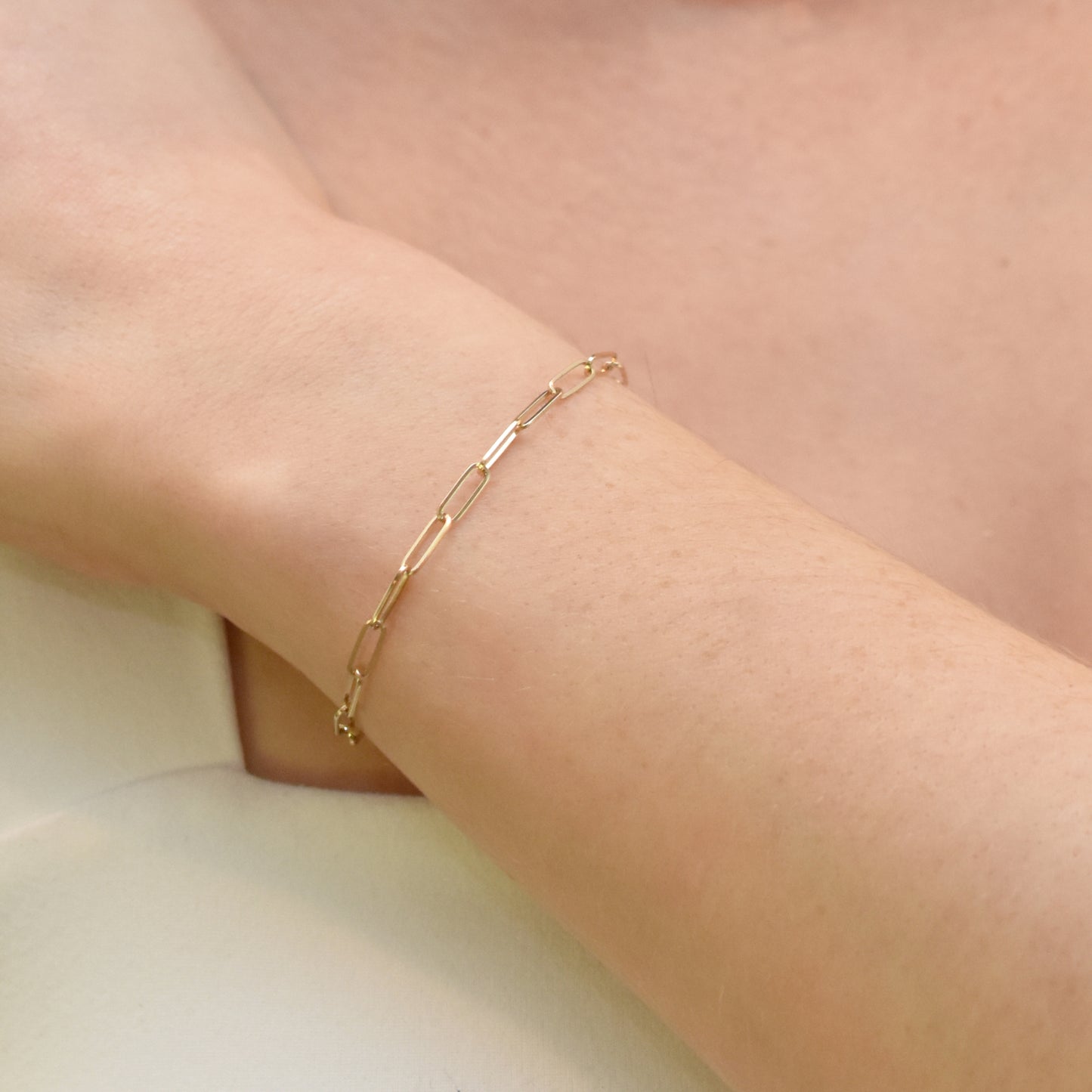 14k Paperclip Bracelet 7.5"