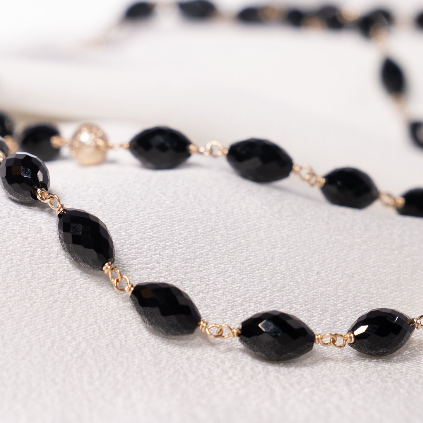 14k Faceted/Oval Black Onyx Layered 2 Row Necklace 18 to 20"