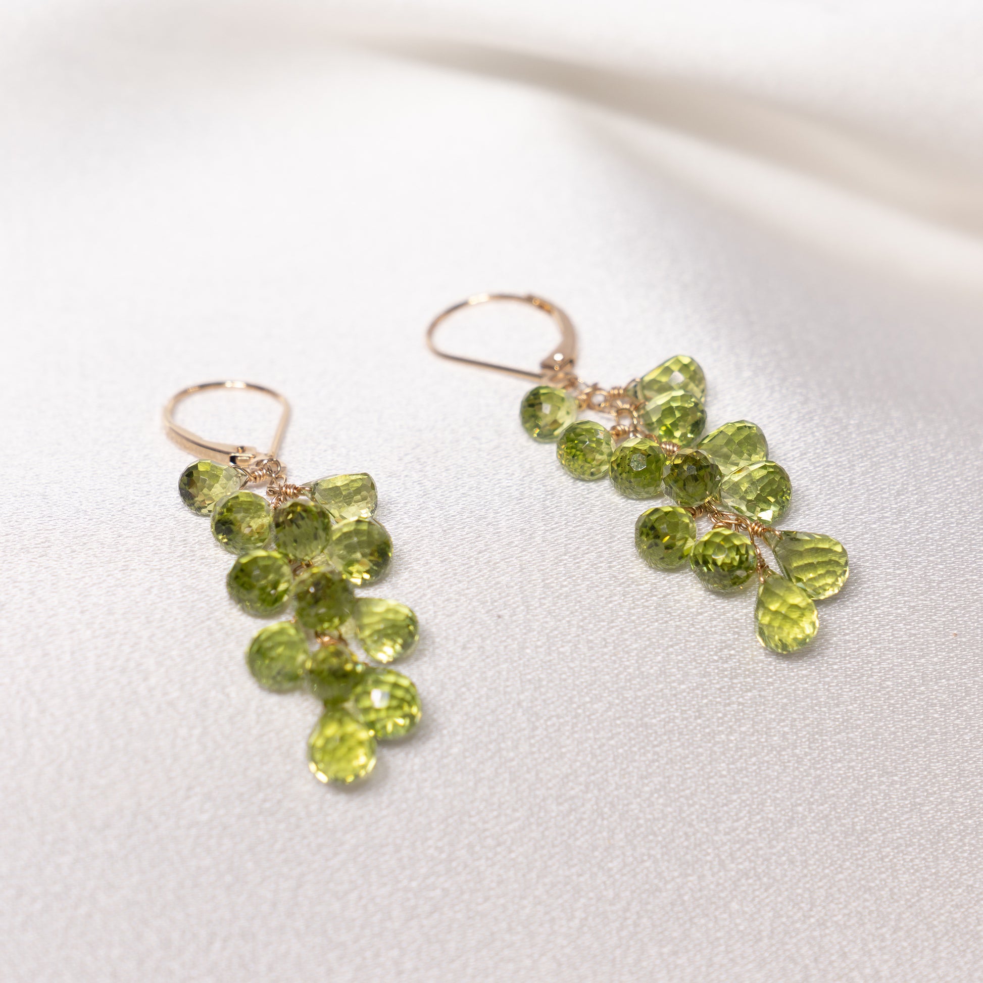 14k Peridot Cluster Leverback Earring