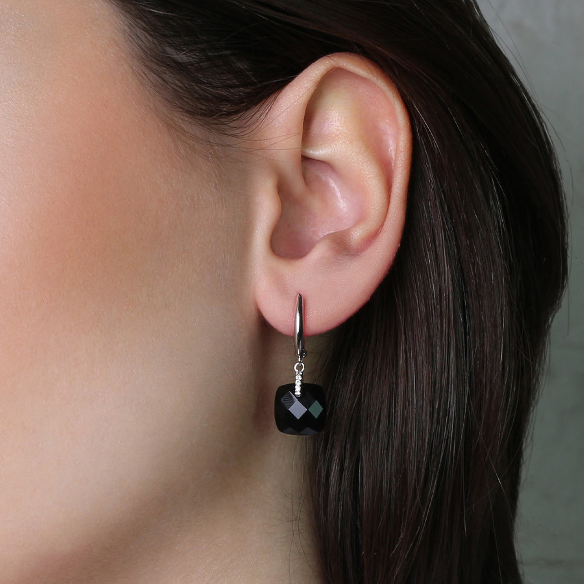 14k White Gold Black Onyx VS Diamond Huggie Hoop Drop Earrings