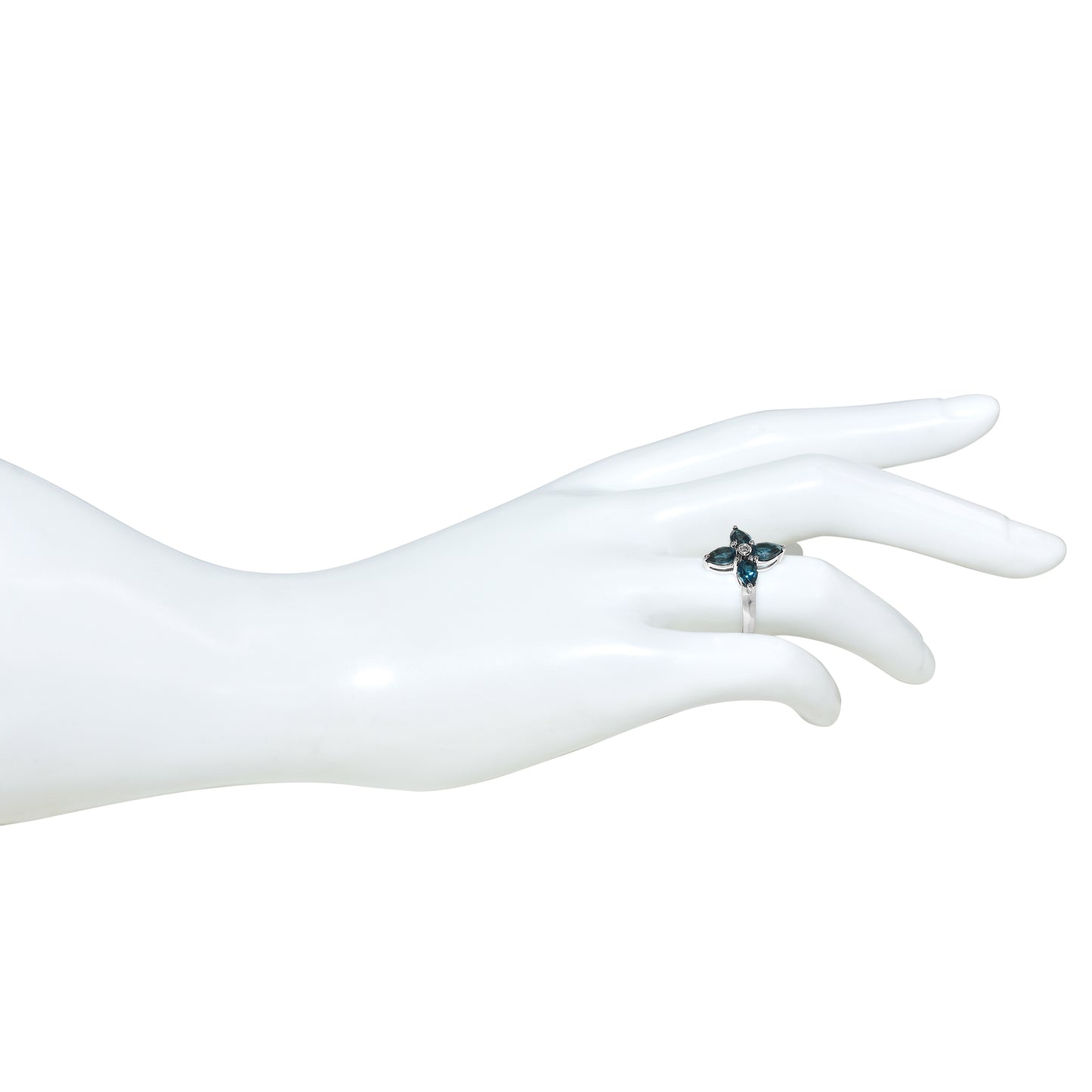 14k White Gold Tanzanite Diamond Flower Ring