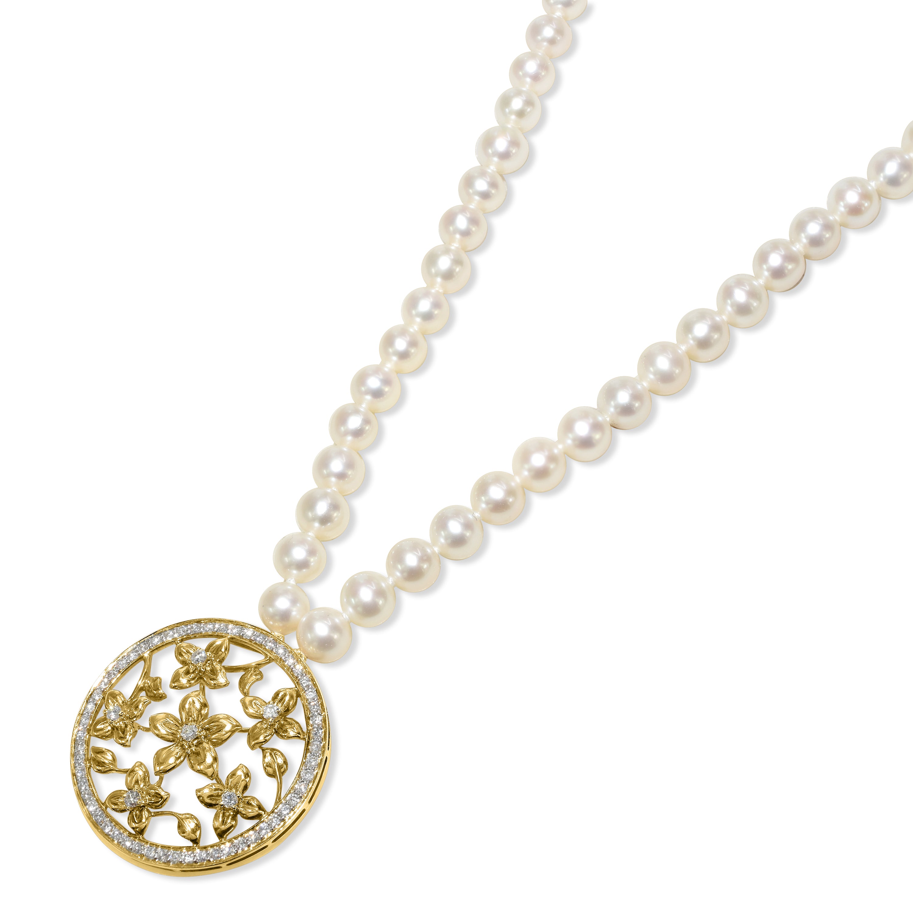 18k White Pearl Diamond Pendant Necklace