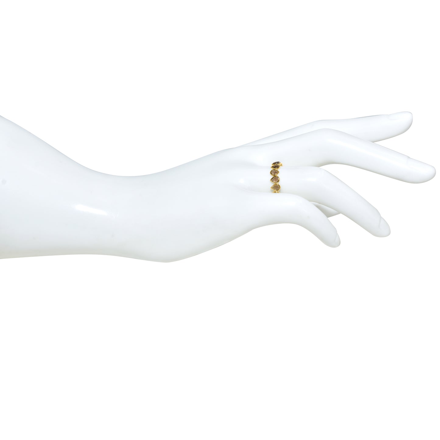 18k Pear Shape One Row Ring
