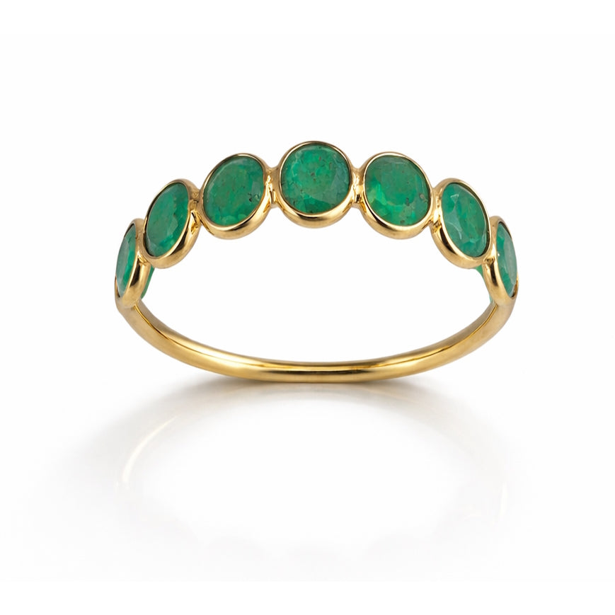 18k Emerald Round Bezel Half Eternity Ring