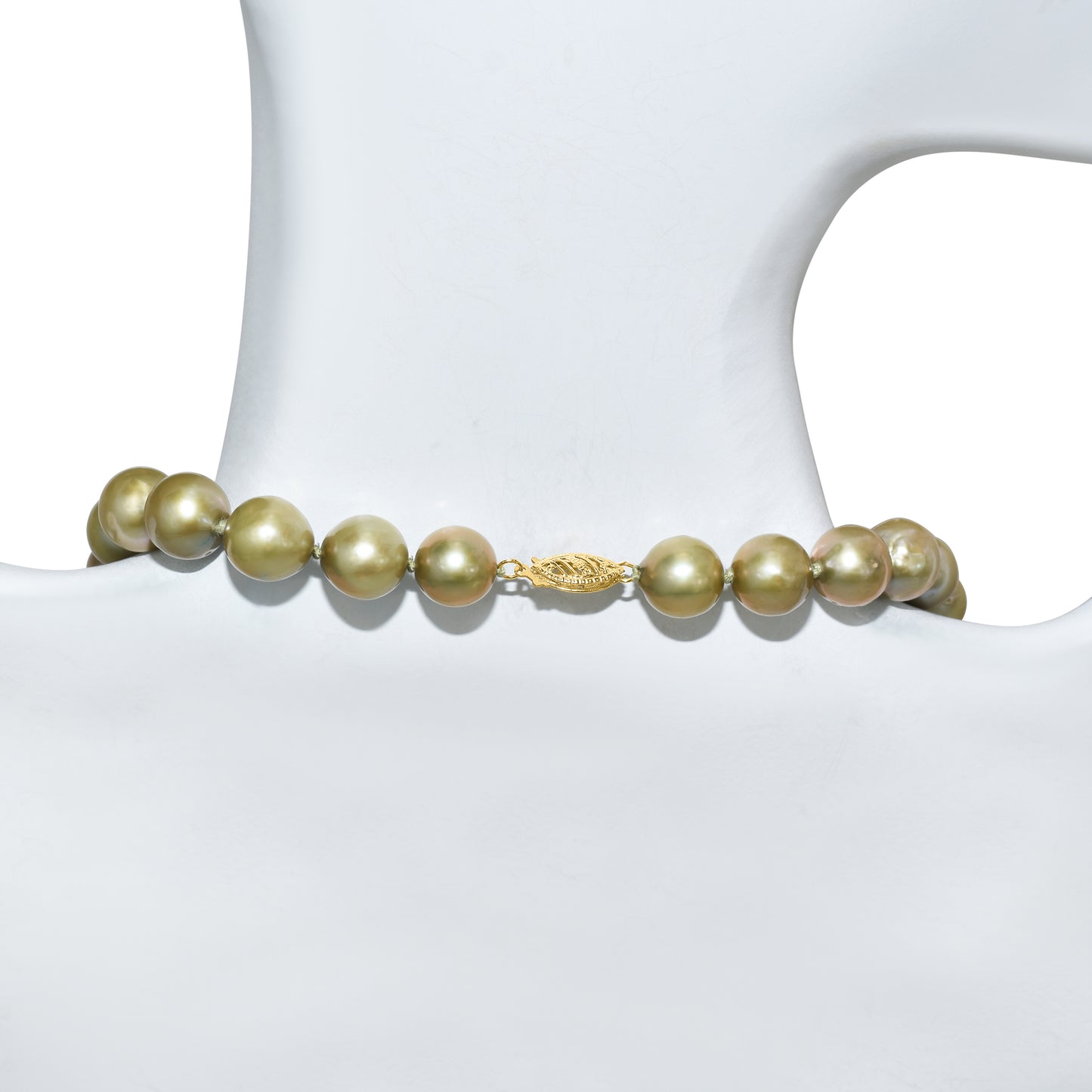 14k Dyed Green Round Pearl Knotted Necklace