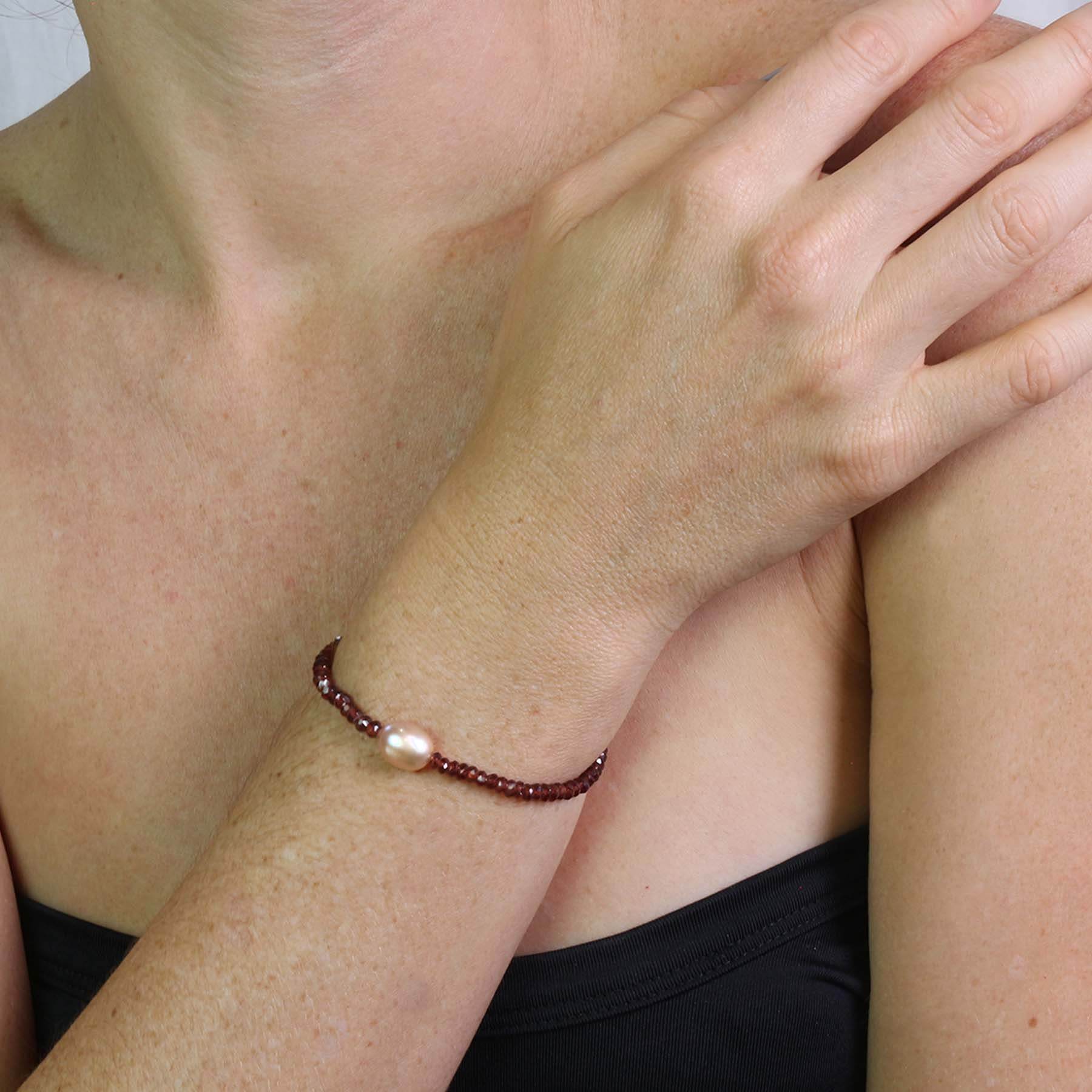 14k Garnet Pink Freshwater Pearl Bracelet 6.5''