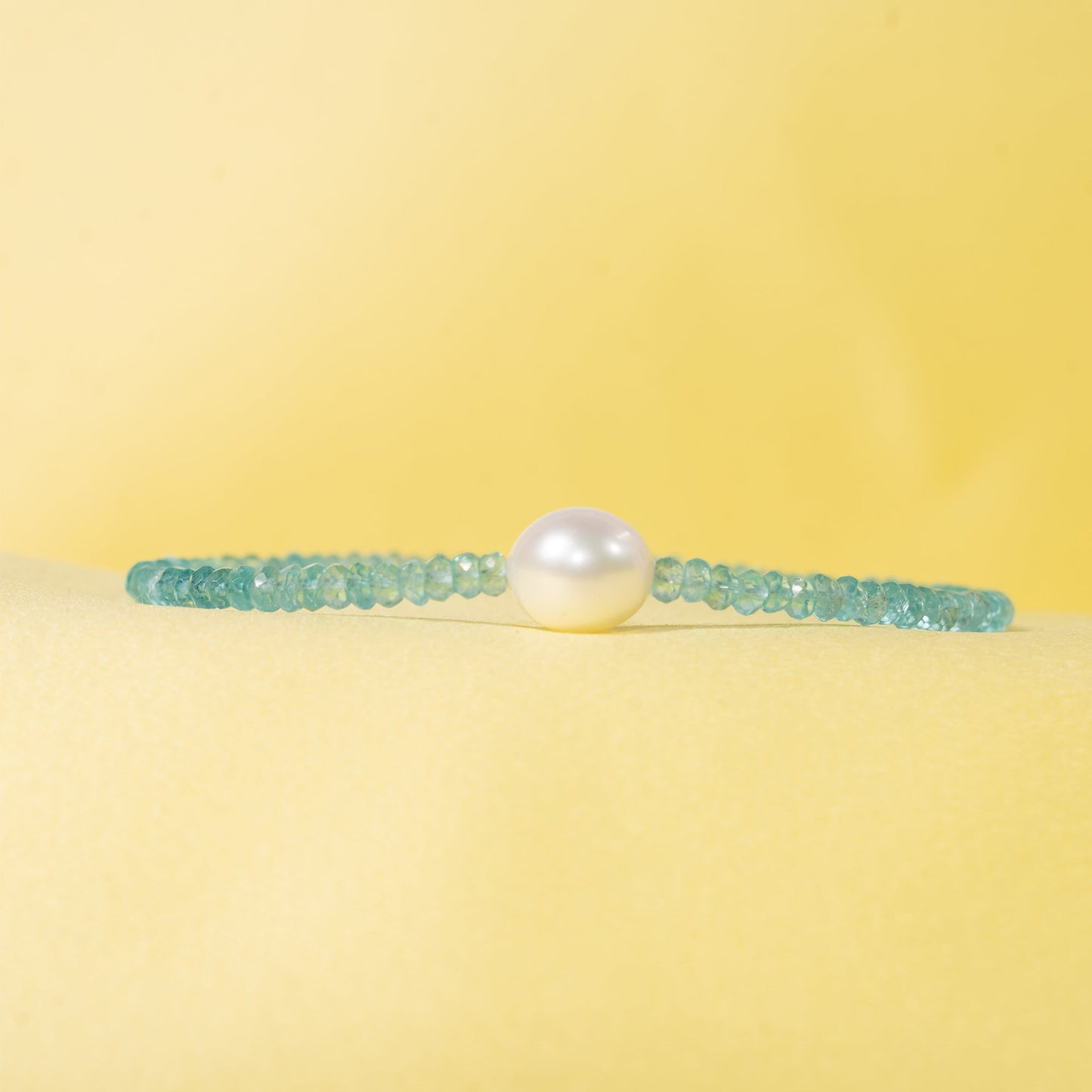 14k Apatite White Freshwater Pearl Bracelet
