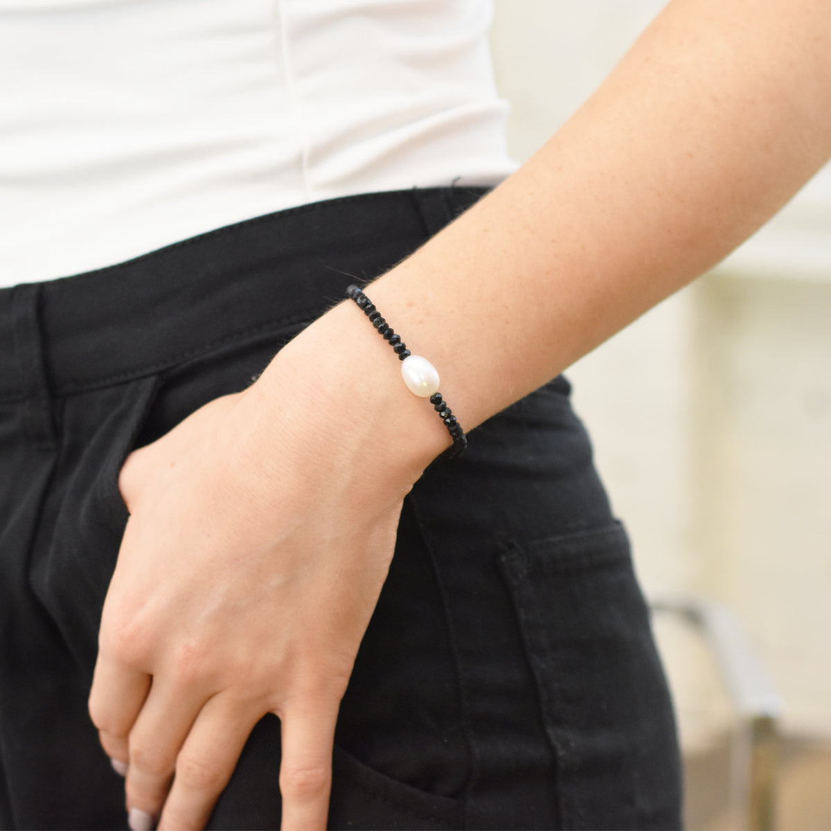 14k Gemstones with White Freshwater Pearl Bracelet