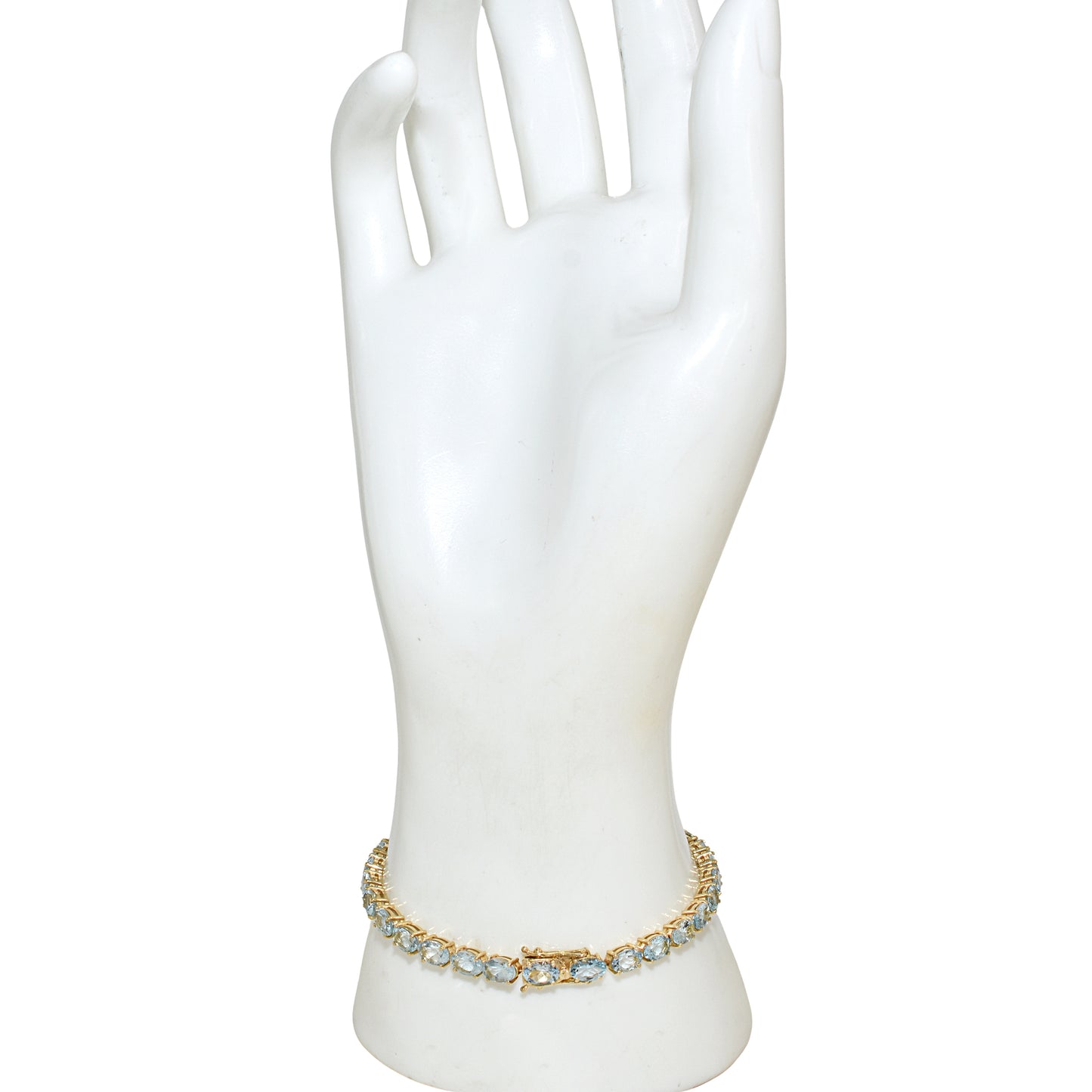 18k Aquamarine Tennis Bracelet