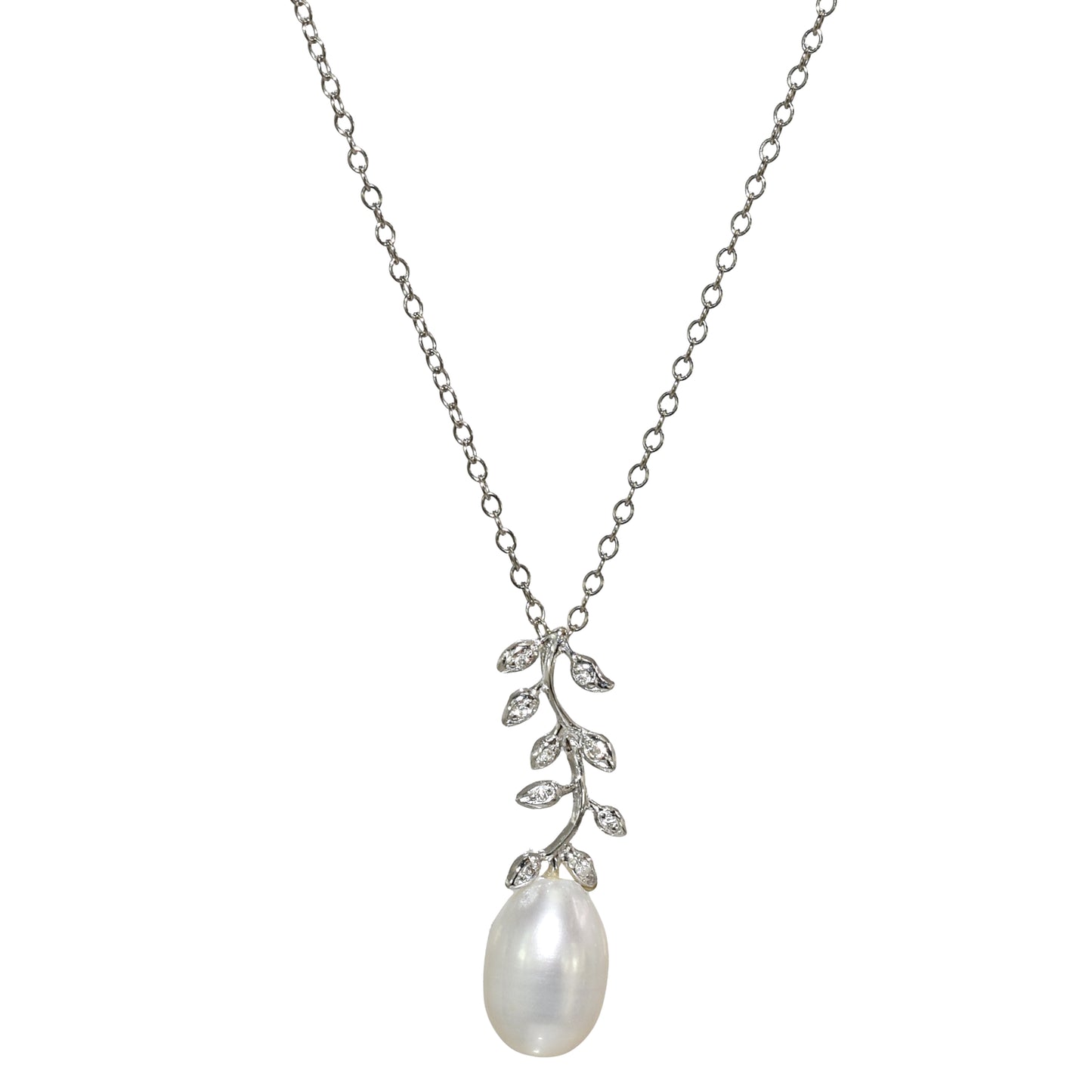 18k White Gold White Pearl Diamond Pendant Necklace