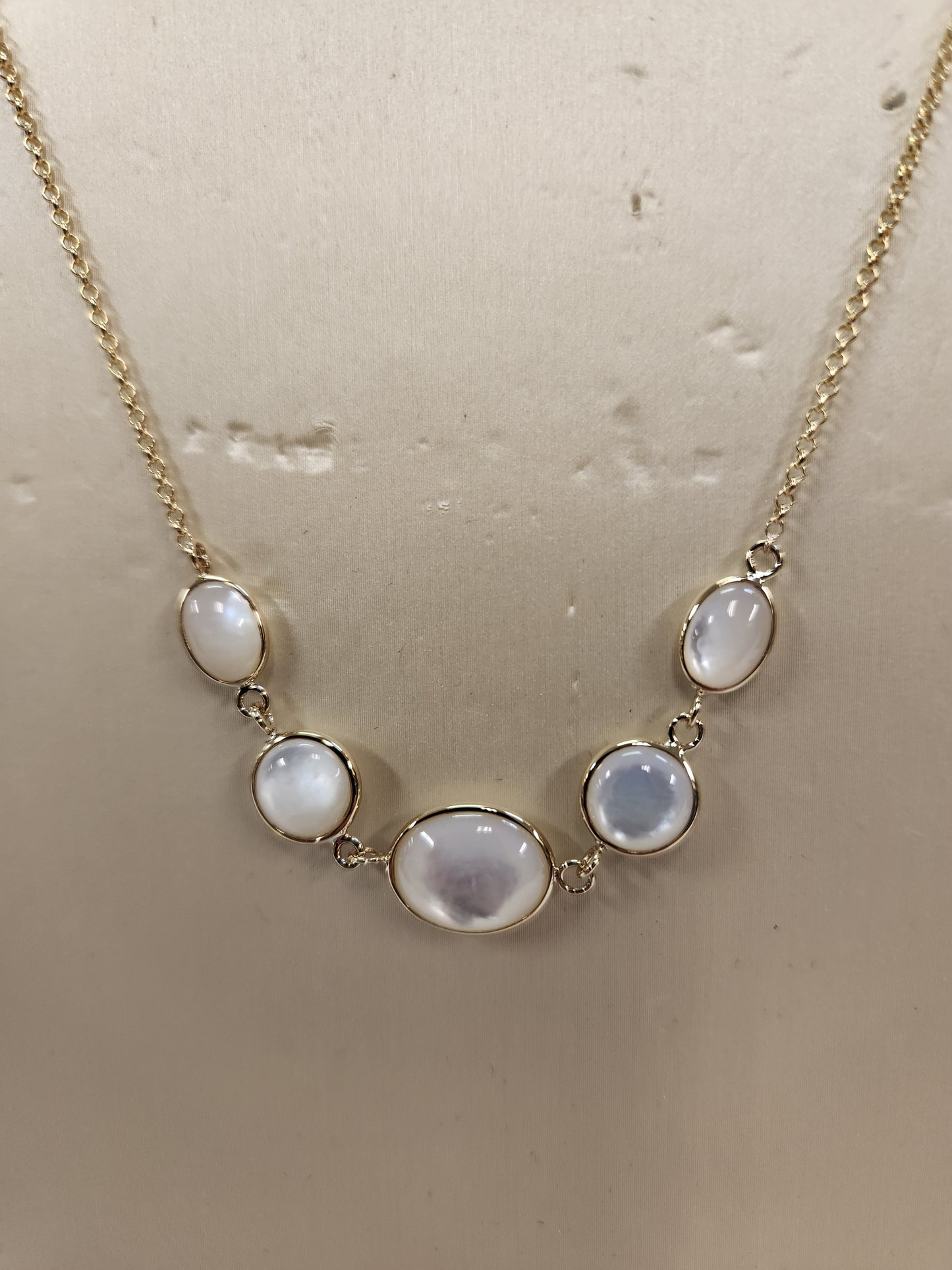 14k Mother of Pearl 5 Bezel Paperclip Chain Necklace