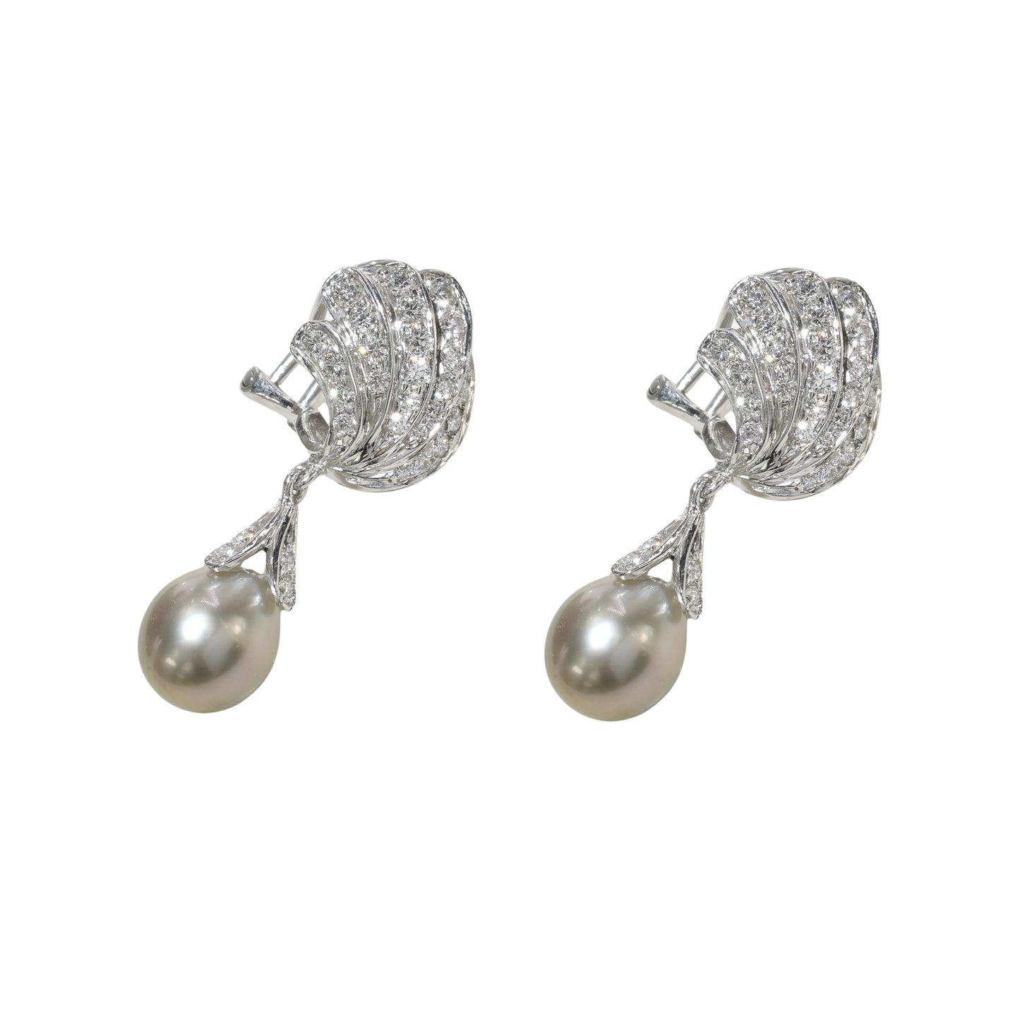 14k White Gold Grey Tahitian South Sea Pearl VS Diamond Ear Clip